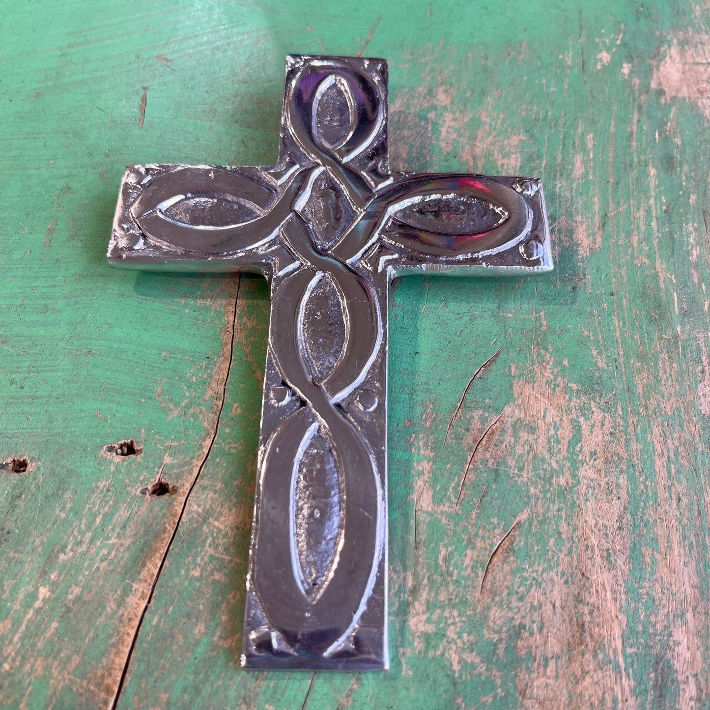 Loops Pewter Cross