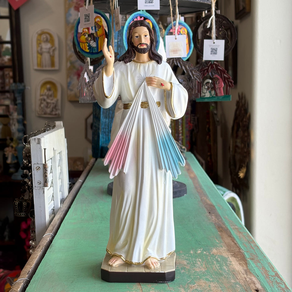 12" Divine Mercy Statue