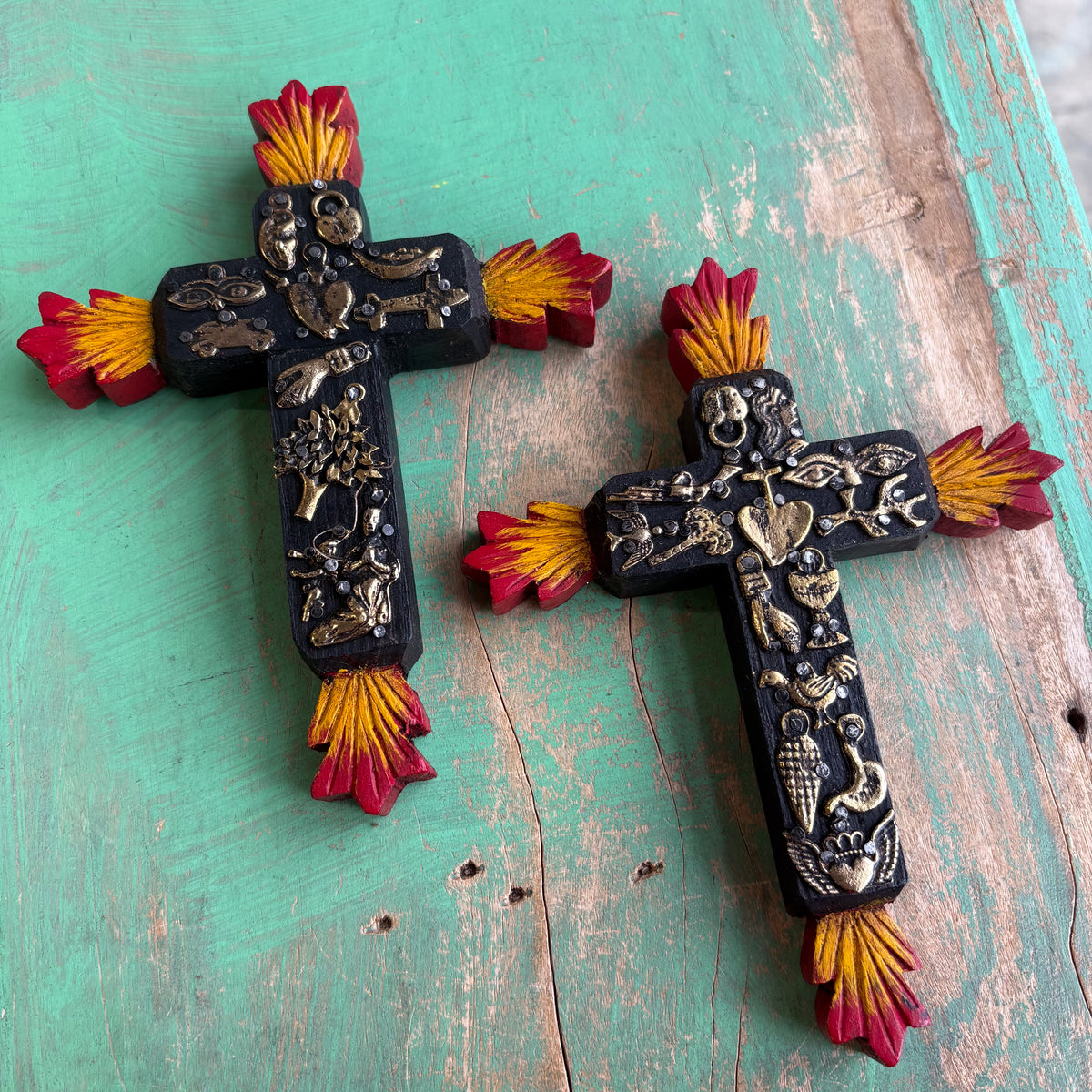 Milagros Flames Cross