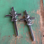 Pewter Kneeling Child Smooth Cross