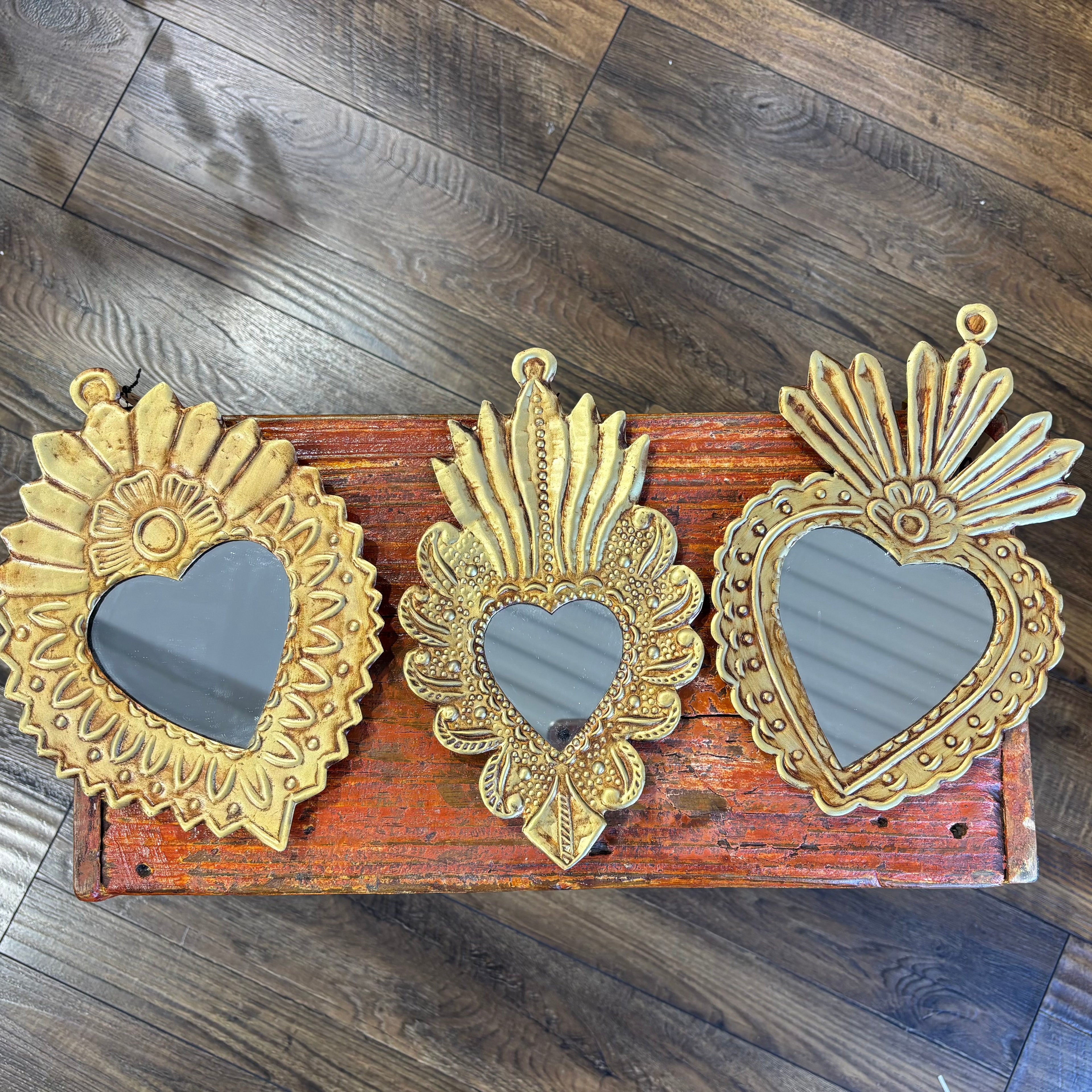 Medium Mirrored Sacred Hearts