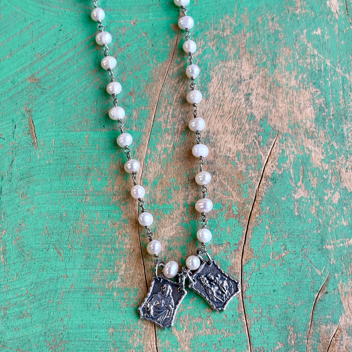 Freshwater Pearl Scapular Necklace – Sacred Heart & Our Lady of Mount Carmel