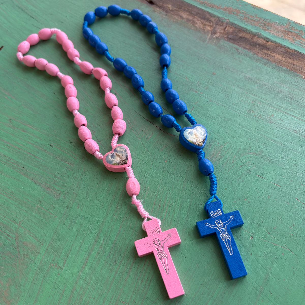 Our Lady of Fatima Peace Chaplet – 21 Wood Beads – Pink or Blue