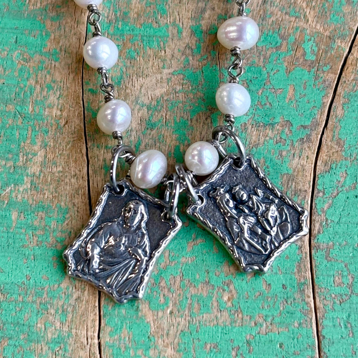 Freshwater Pearl Scapular Necklace – Sacred Heart & Our Lady of Mount Carmel