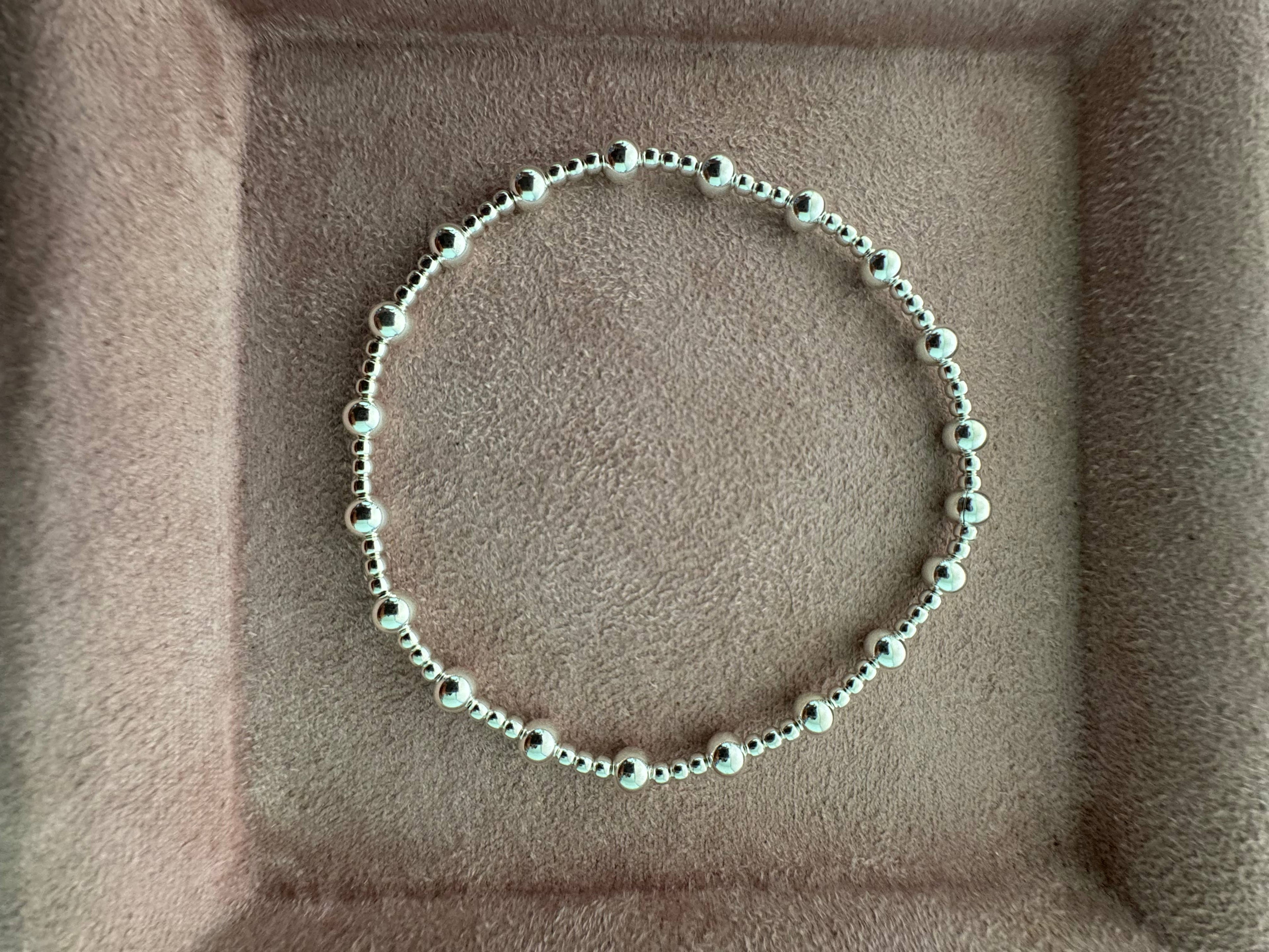 ANGELINA | Stretchy Anti-Tarnish 14K Gold Filled Bracelet