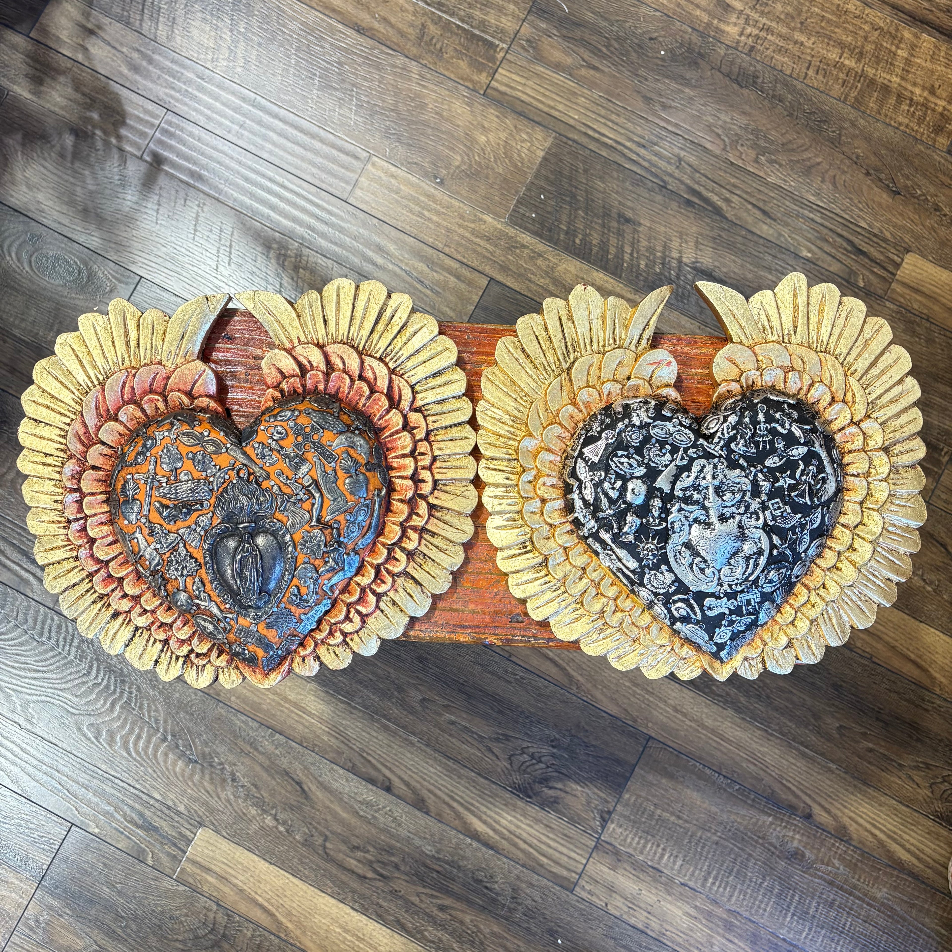 Milagros Corazon Round Wings