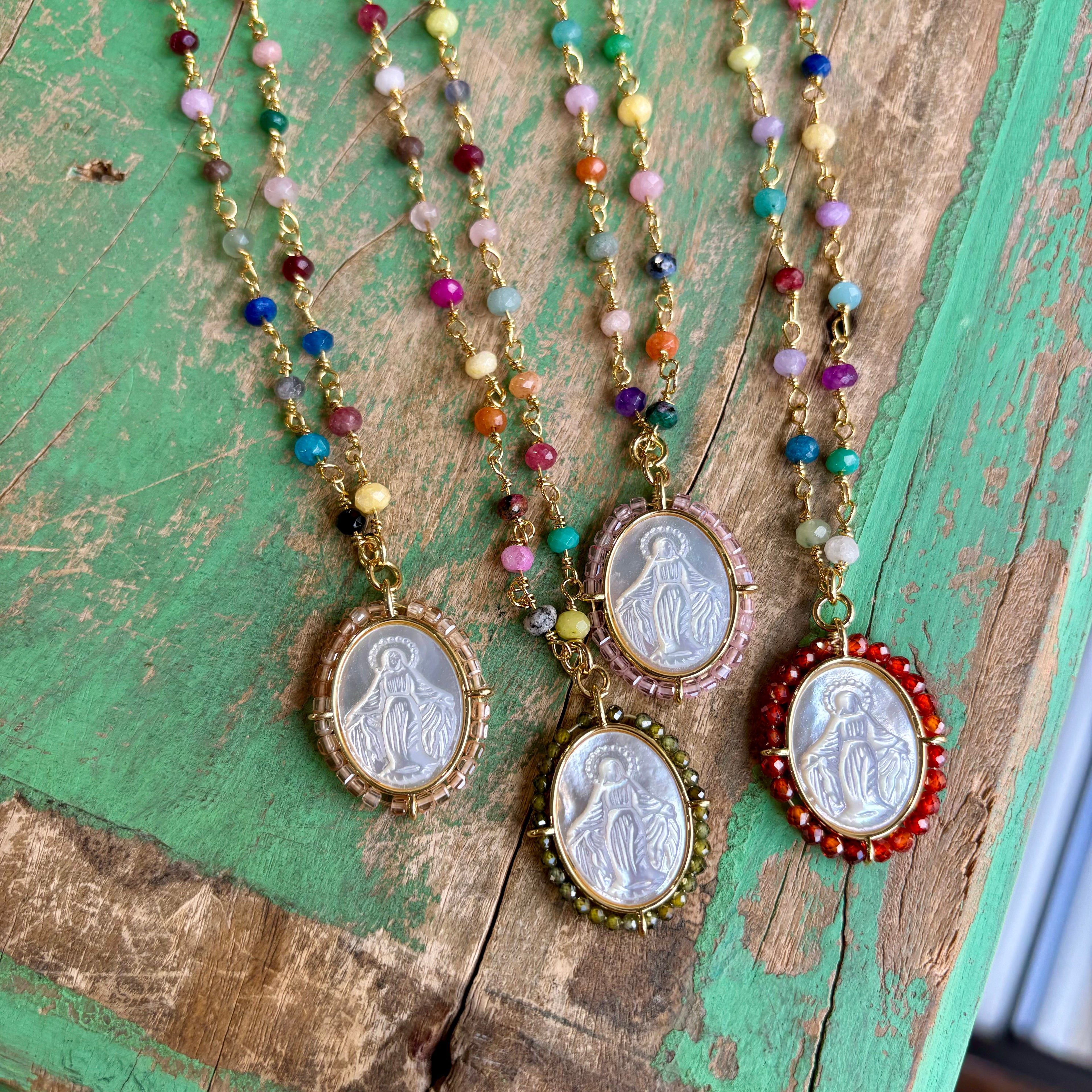 Colorful Mother of Pearl Beaded Necklace