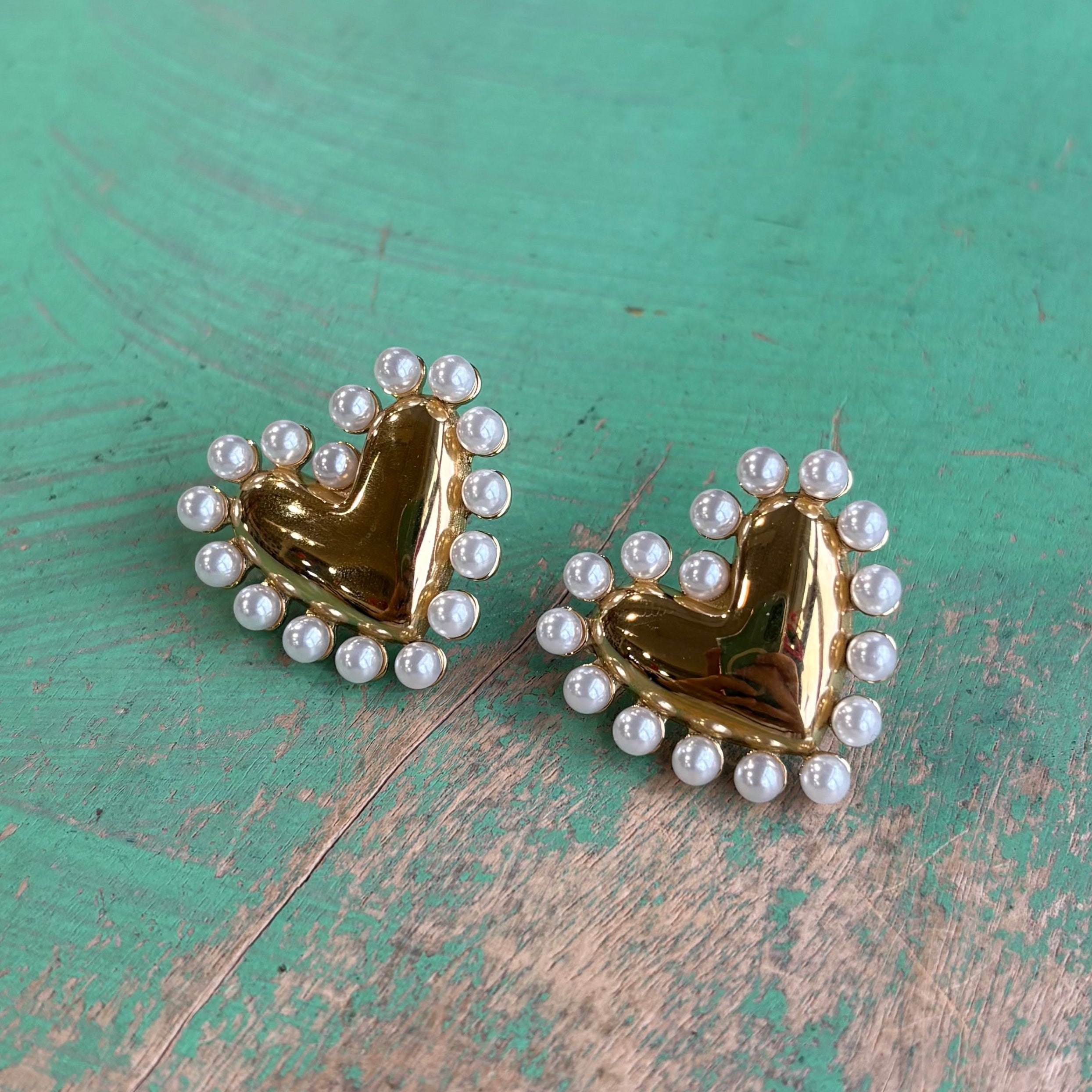 Pearl-Embraced Gold Heart Post Earrings