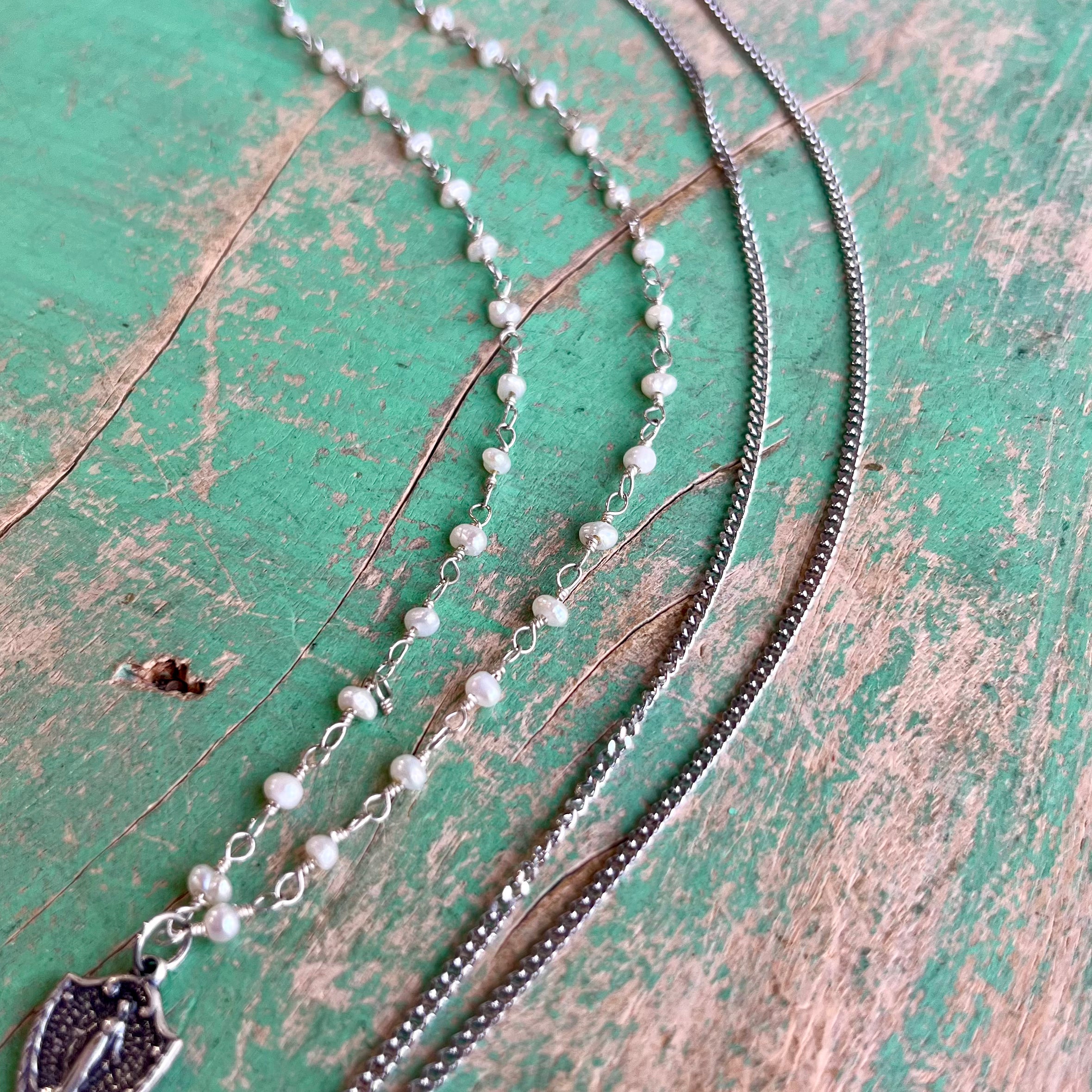 Shield Miraculous Medal Set