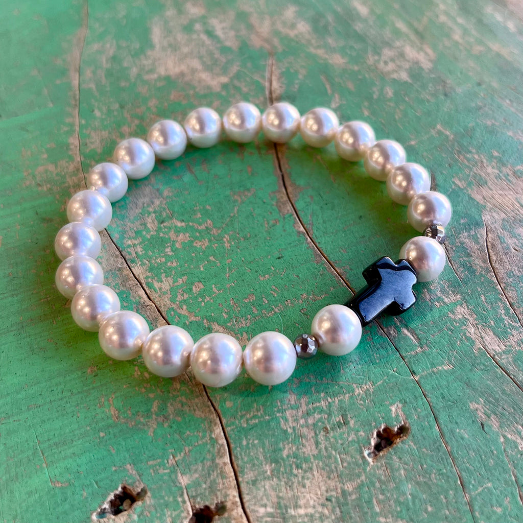 Chunky Cross Pearl Bracelet