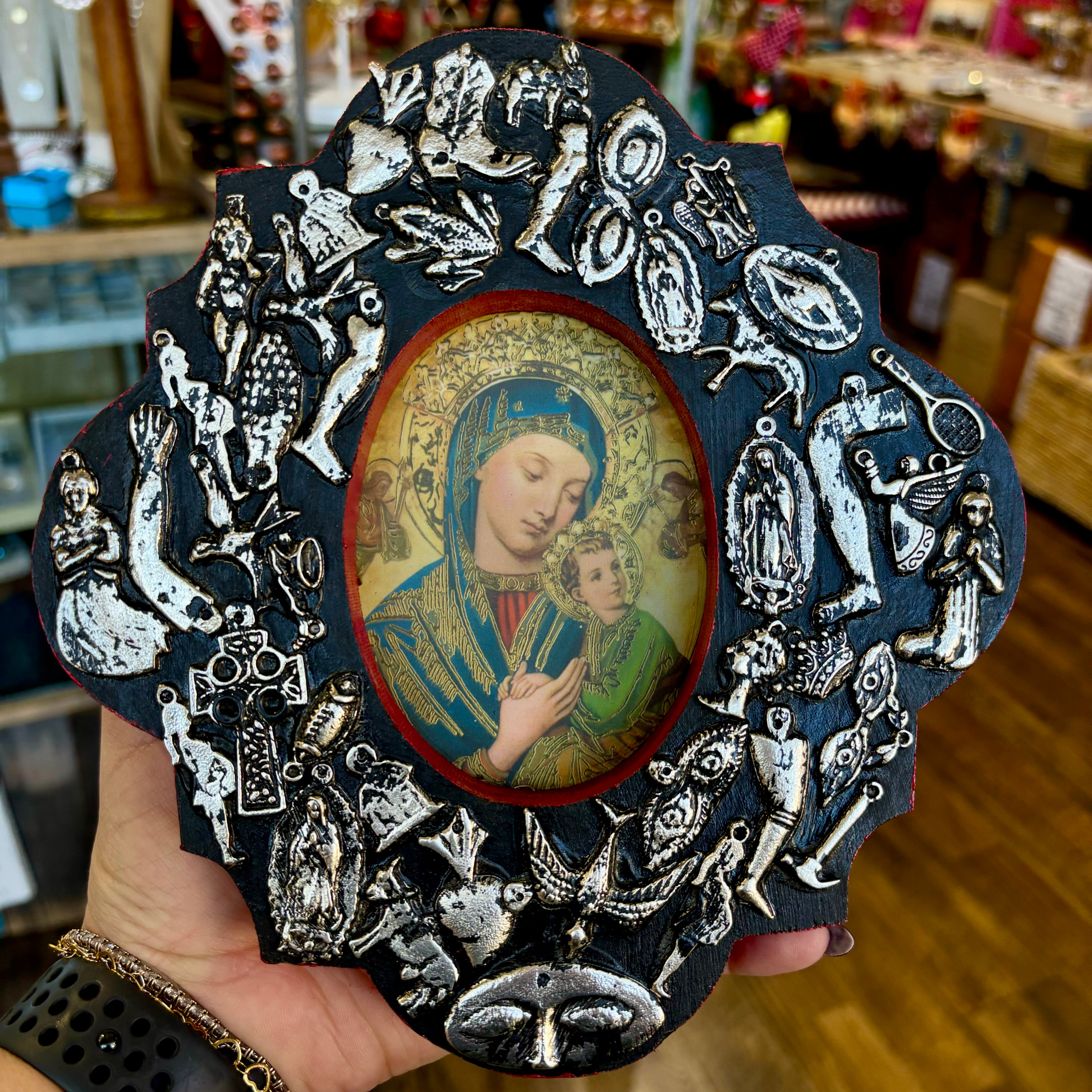 Milagros Ornate Frame