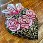 Milagros Corazon with Three Roses