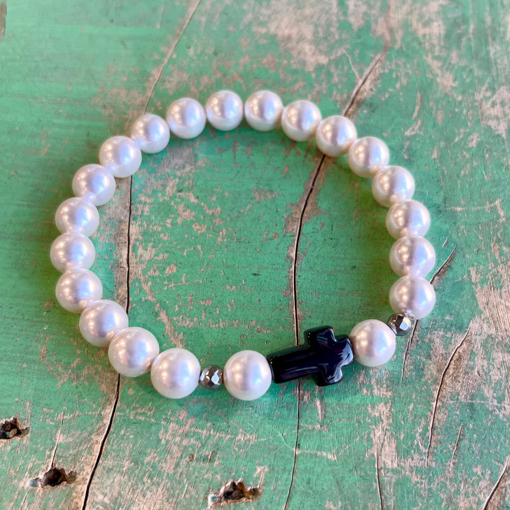 Chunky Cross Pearl Bracelet