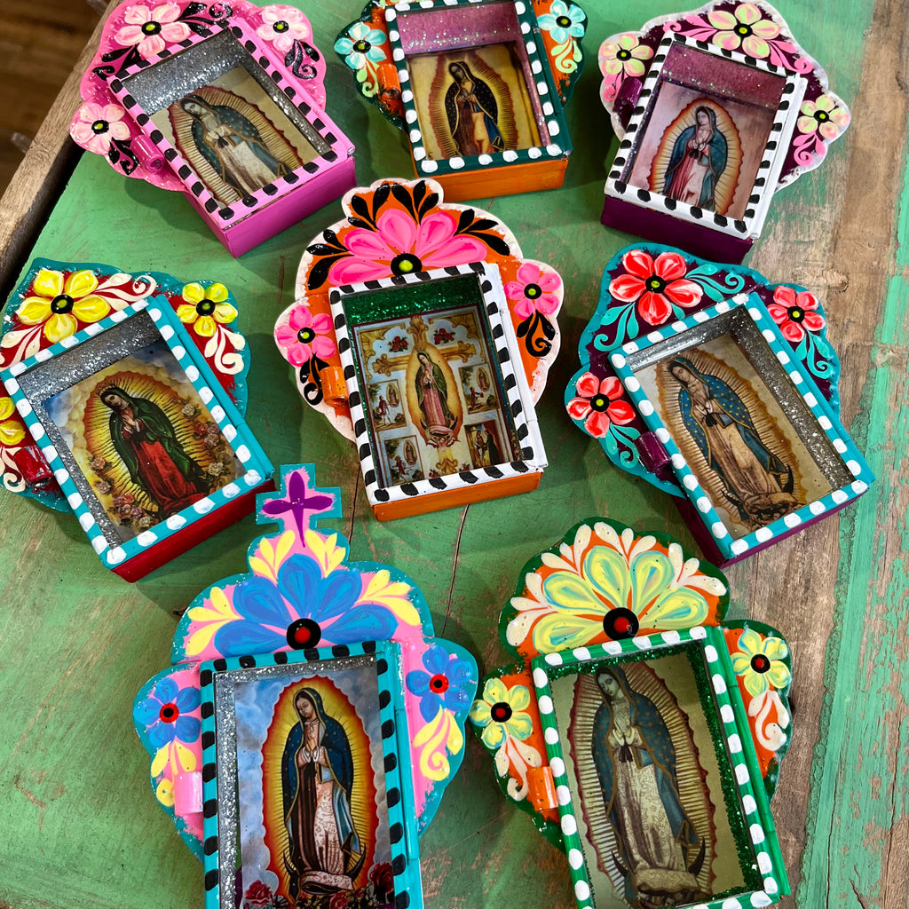 Mexican Tin OLG Nicho