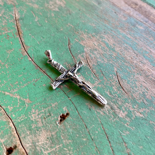 Sterling Silver Textured Crucifix Pendant