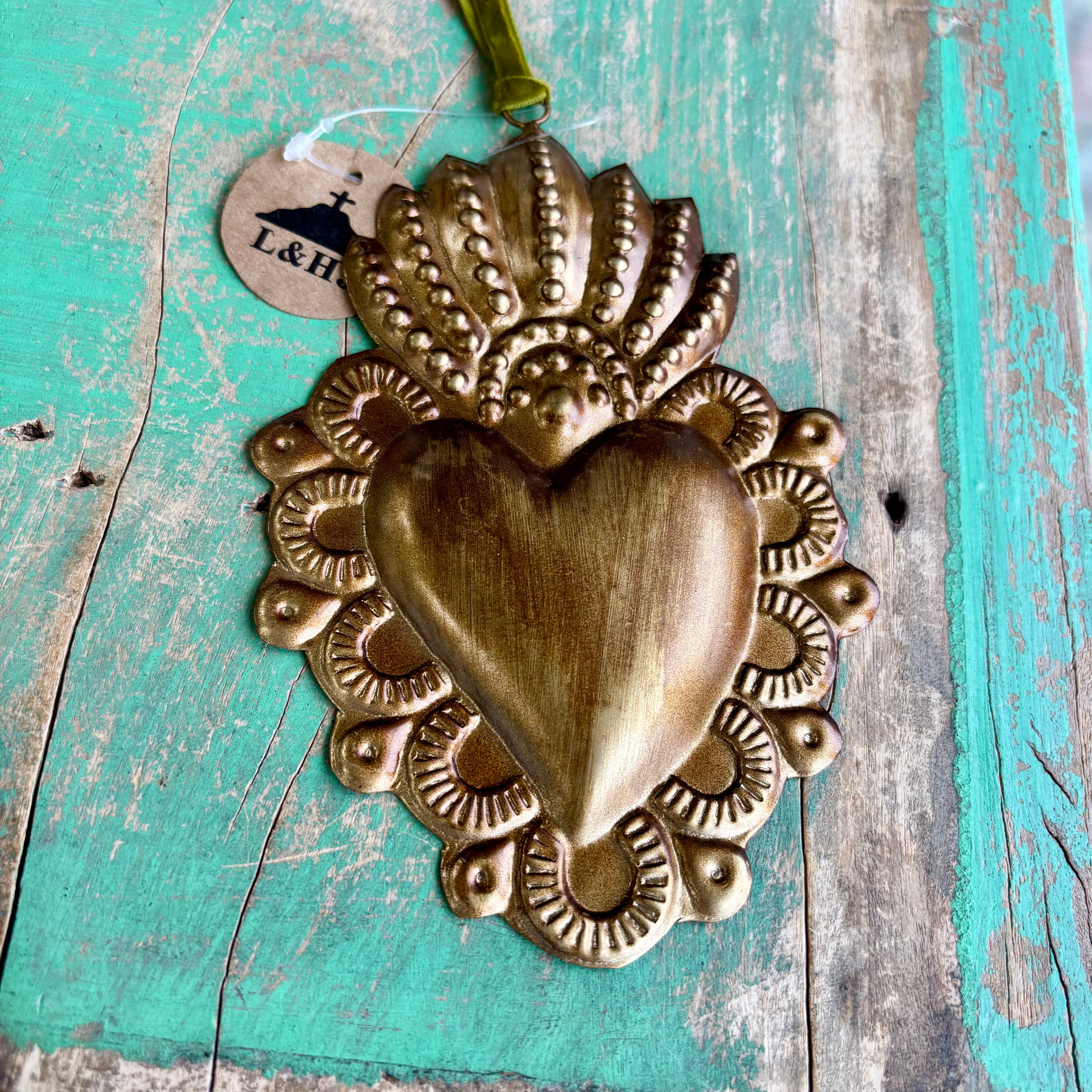 Fancy Sacred Heart Ornament