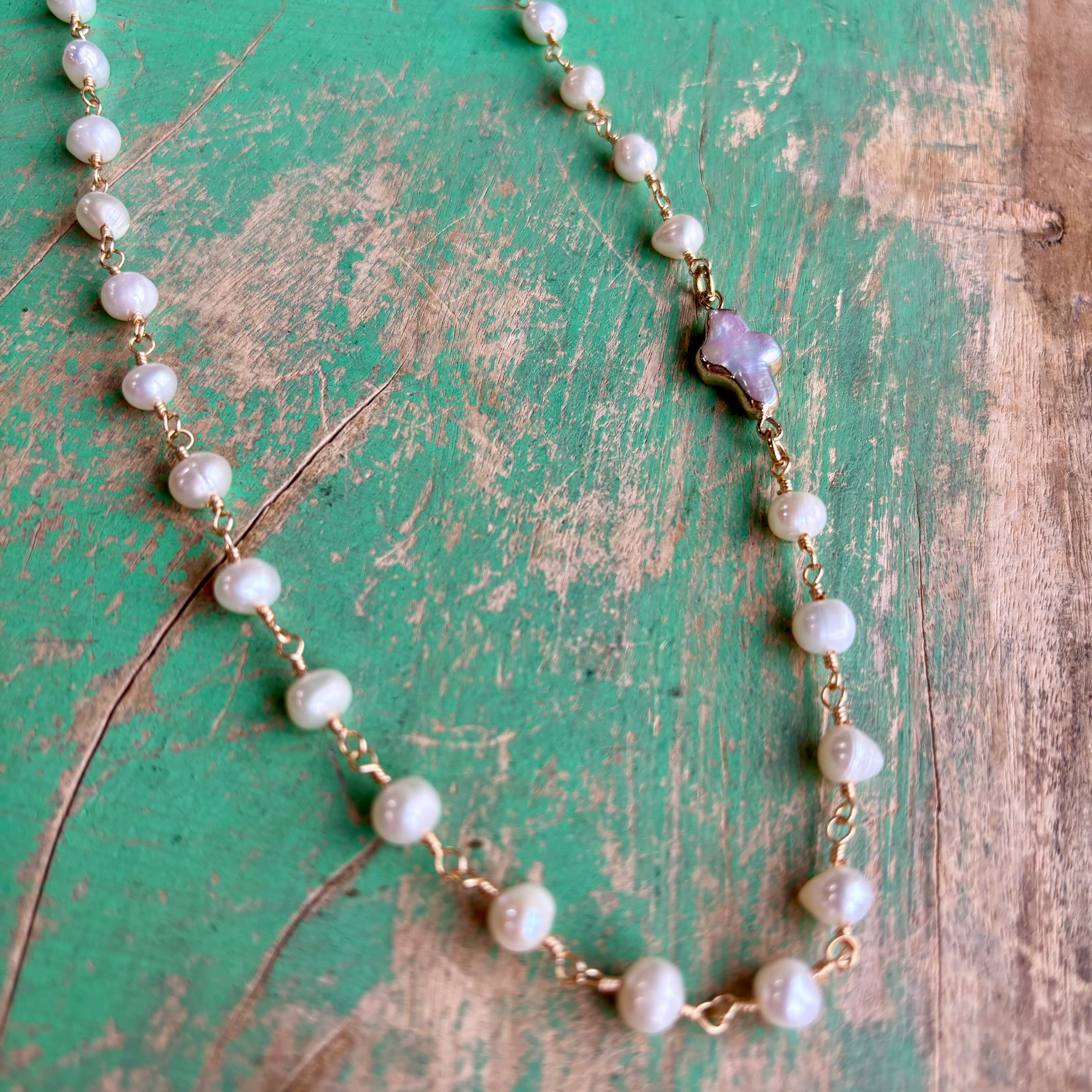 Freshwater Pearl Side Cross Necklace