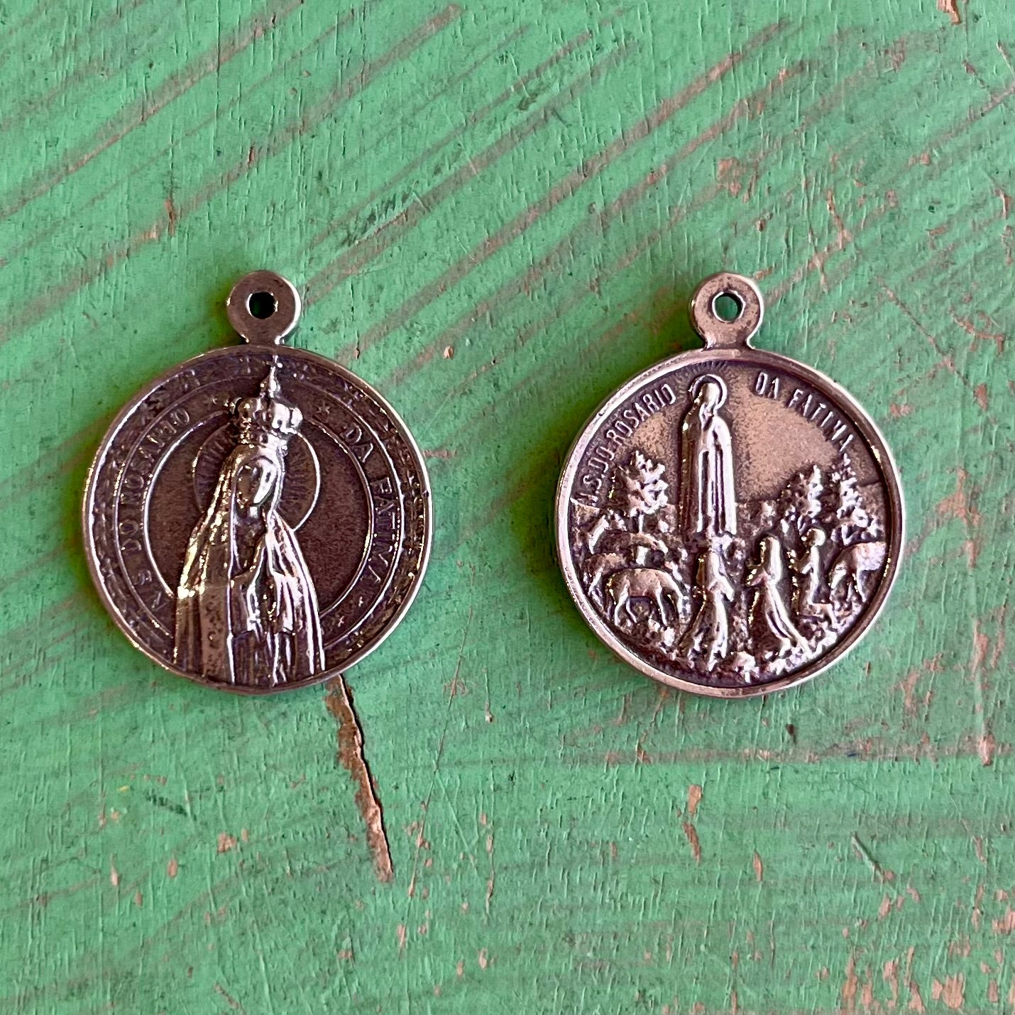 Our Lady of Fatima Double Sided Rounded Medal