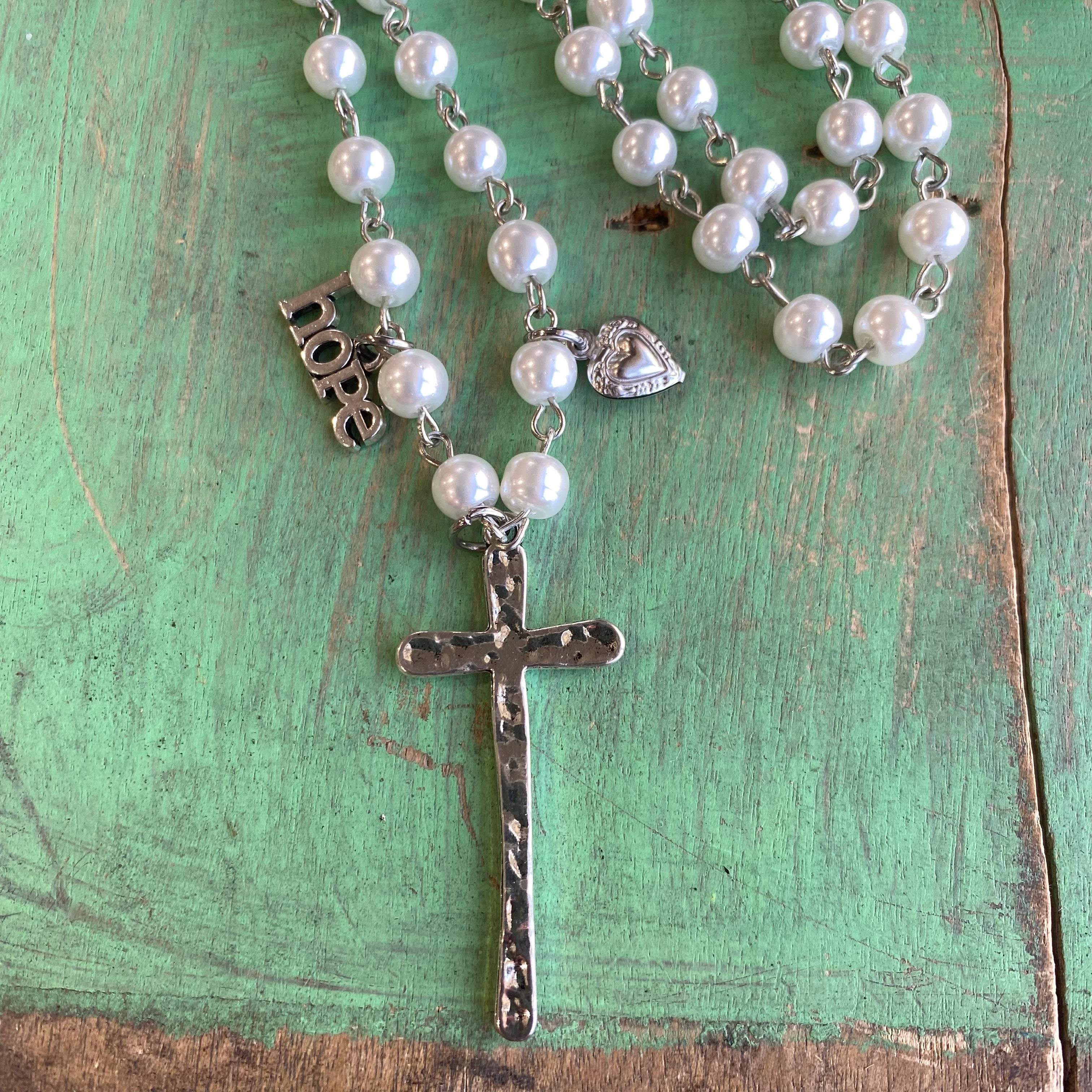 Hope, Faith, Love Pearl Set