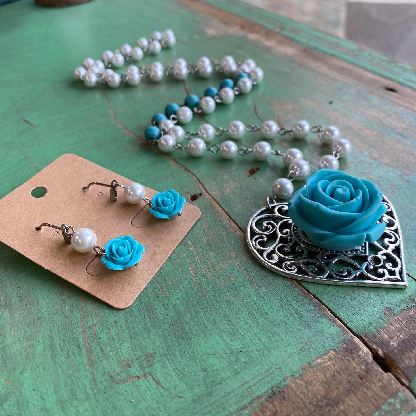 Grow in Love Necklace and Earrings Set