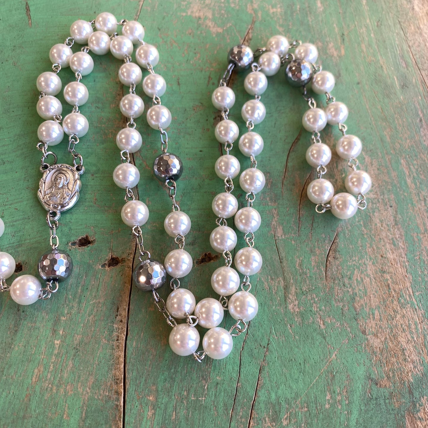 Pearl Pardon Crucifix Rosary