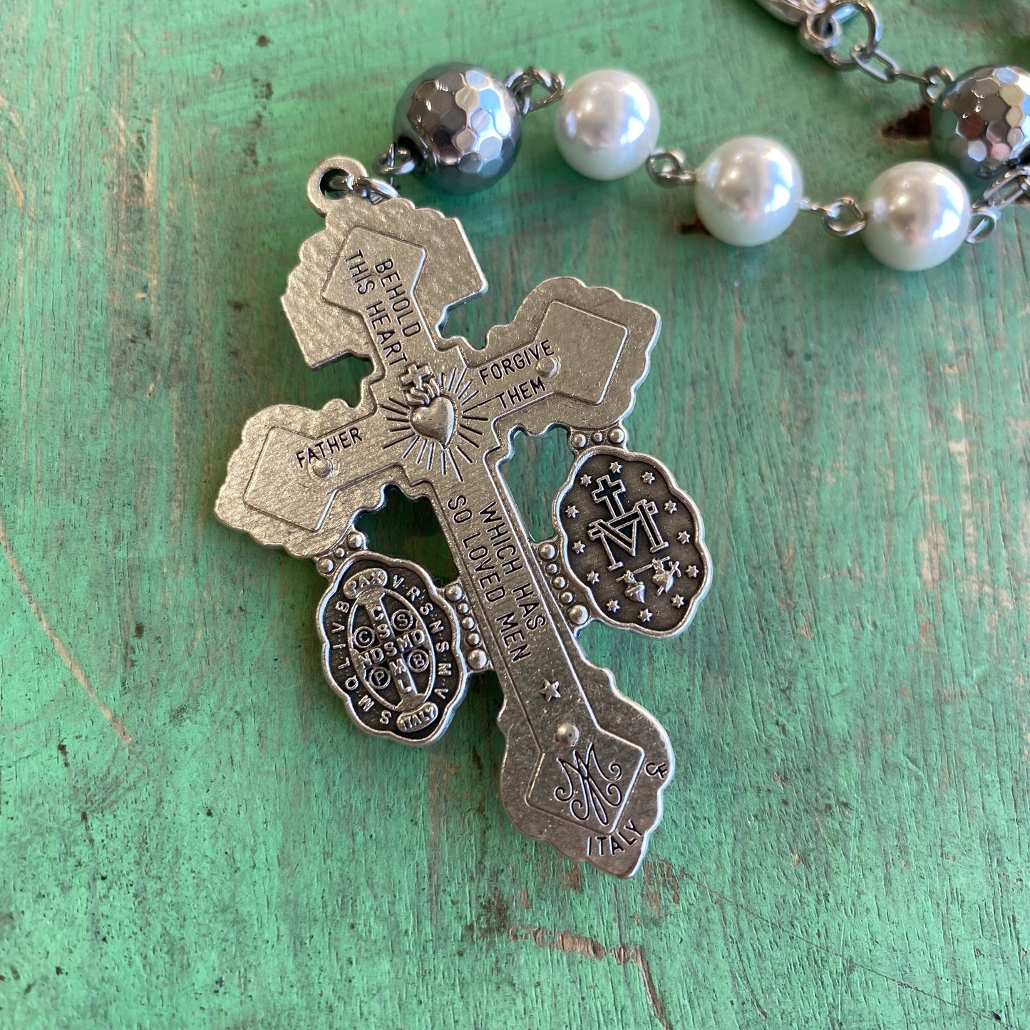 Pearl Pardon Crucifix Rosary