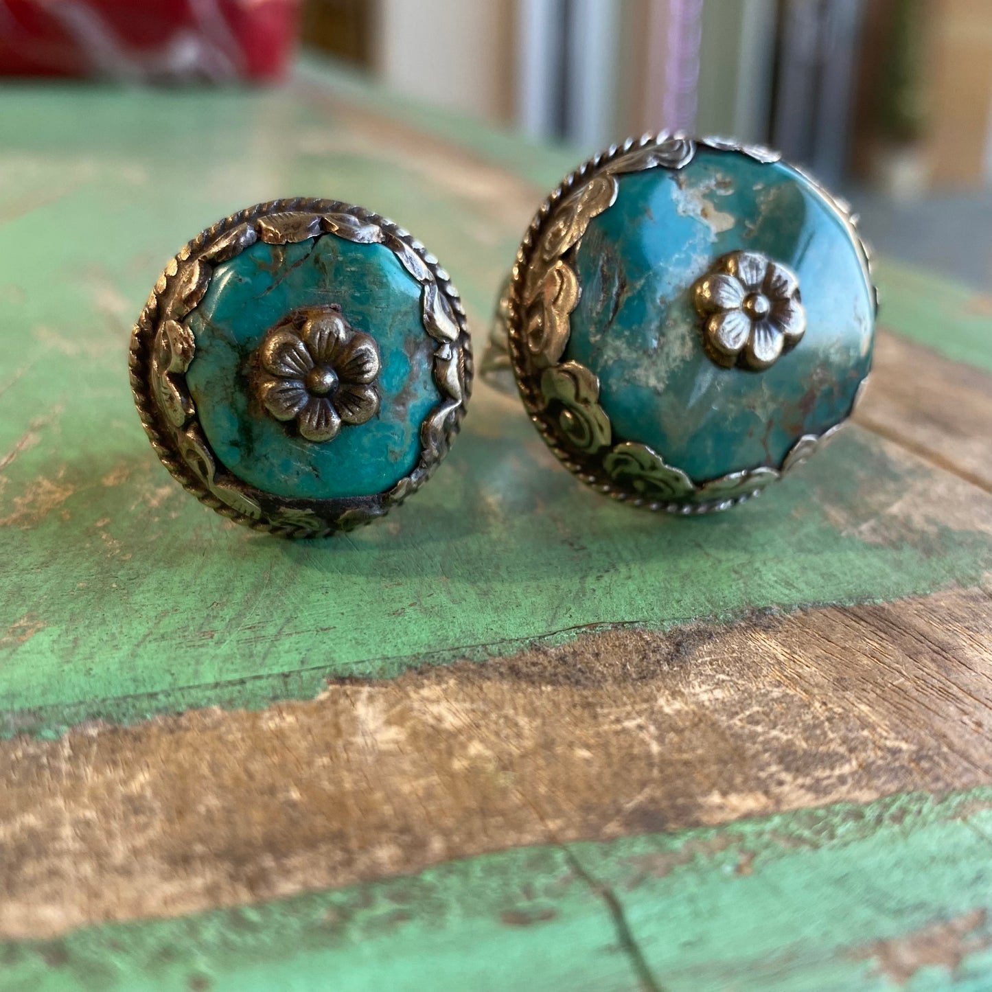 Turquoise Stone Flower Ring