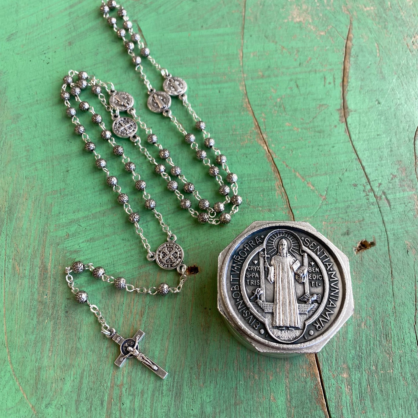 St Benedict Rosary Box & Rosary Set