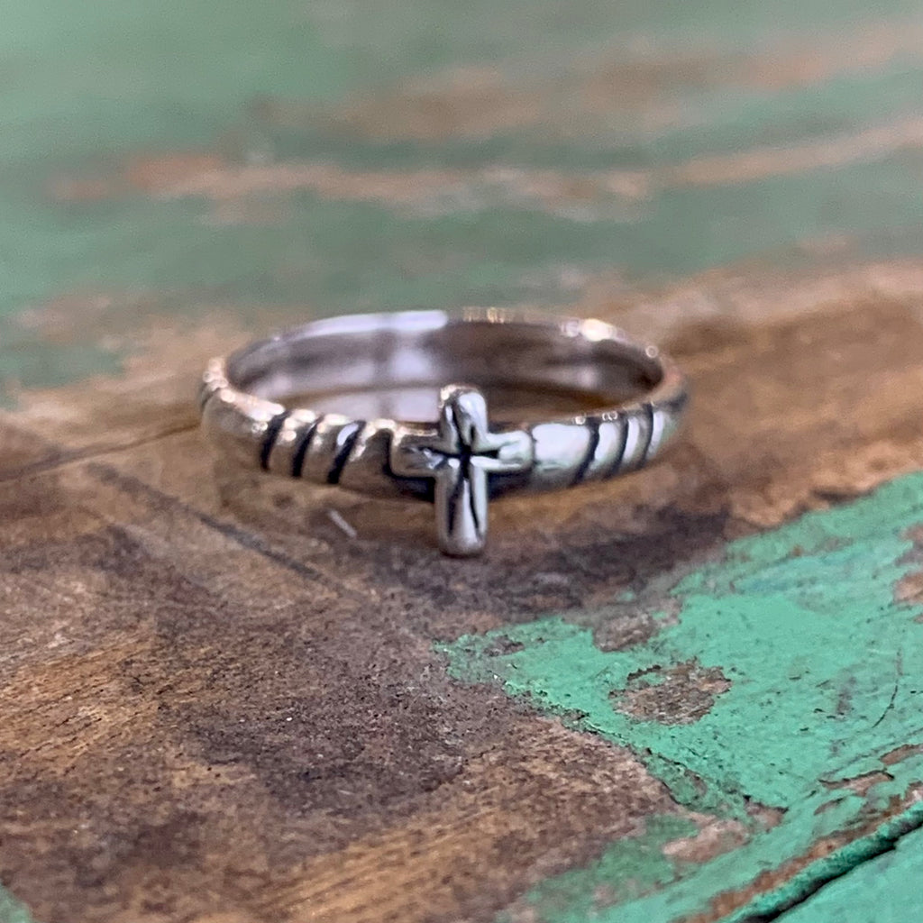 Sterling Silver Cross Rays Ring