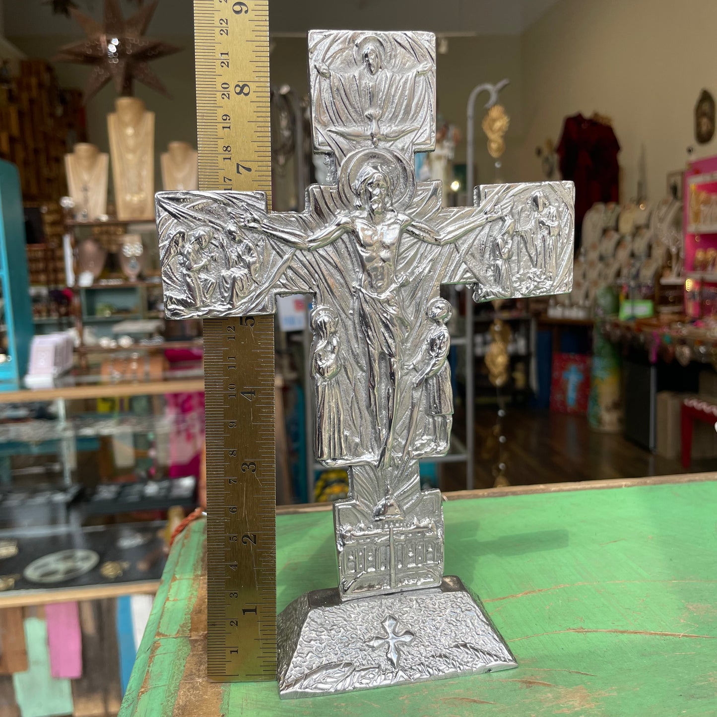 Life of Jesus Crucifix