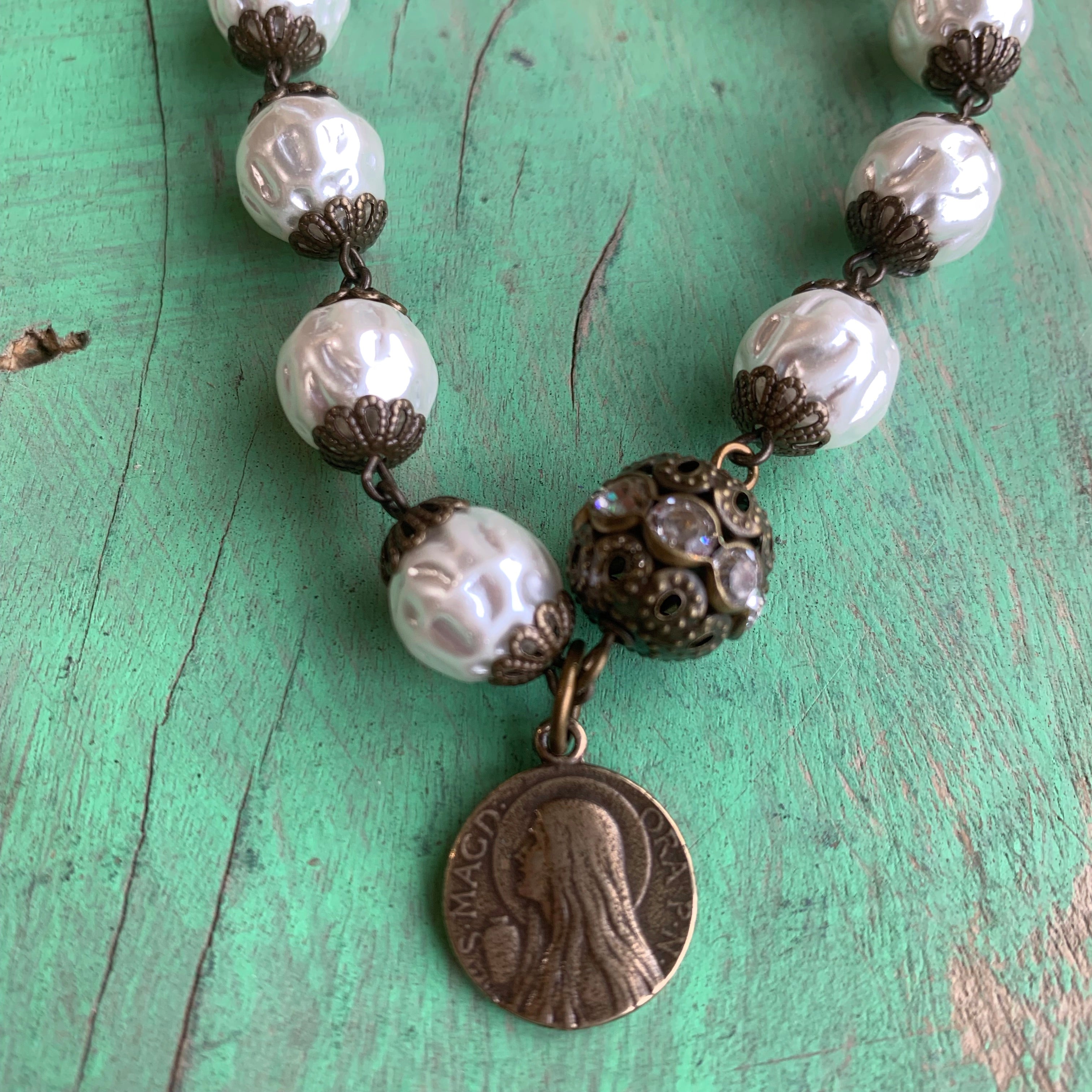 Our Lady of Grace Pearl Set