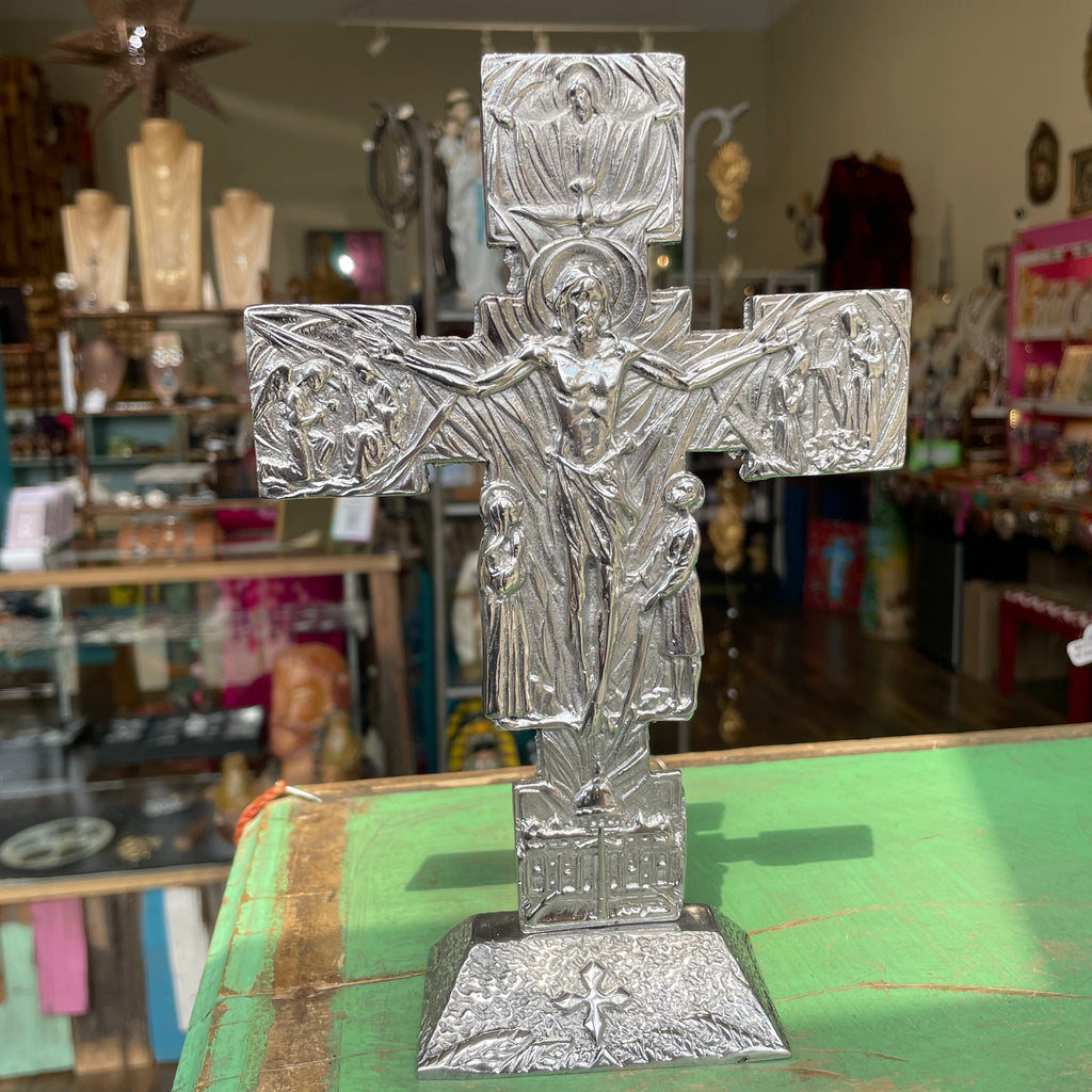 Life of Jesus Crucifix