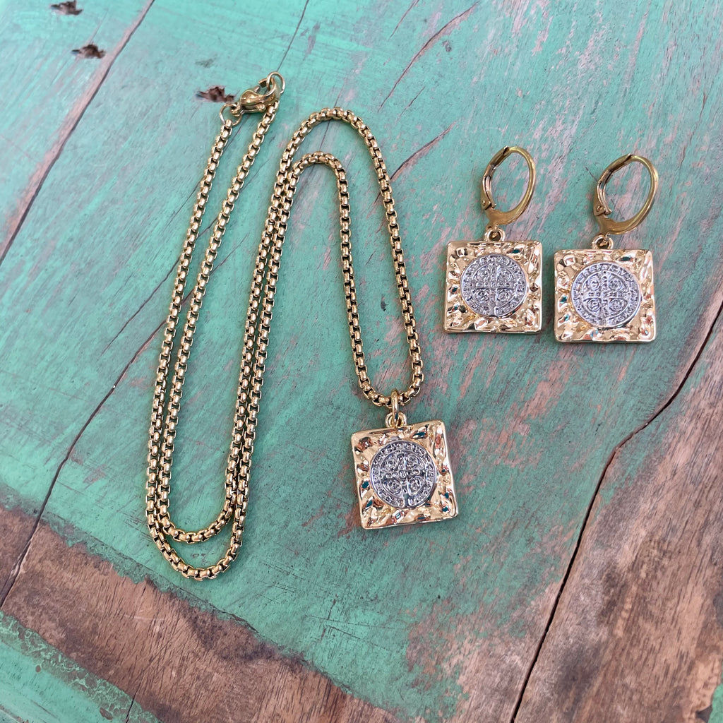 Two Toned Square St Benedict Set