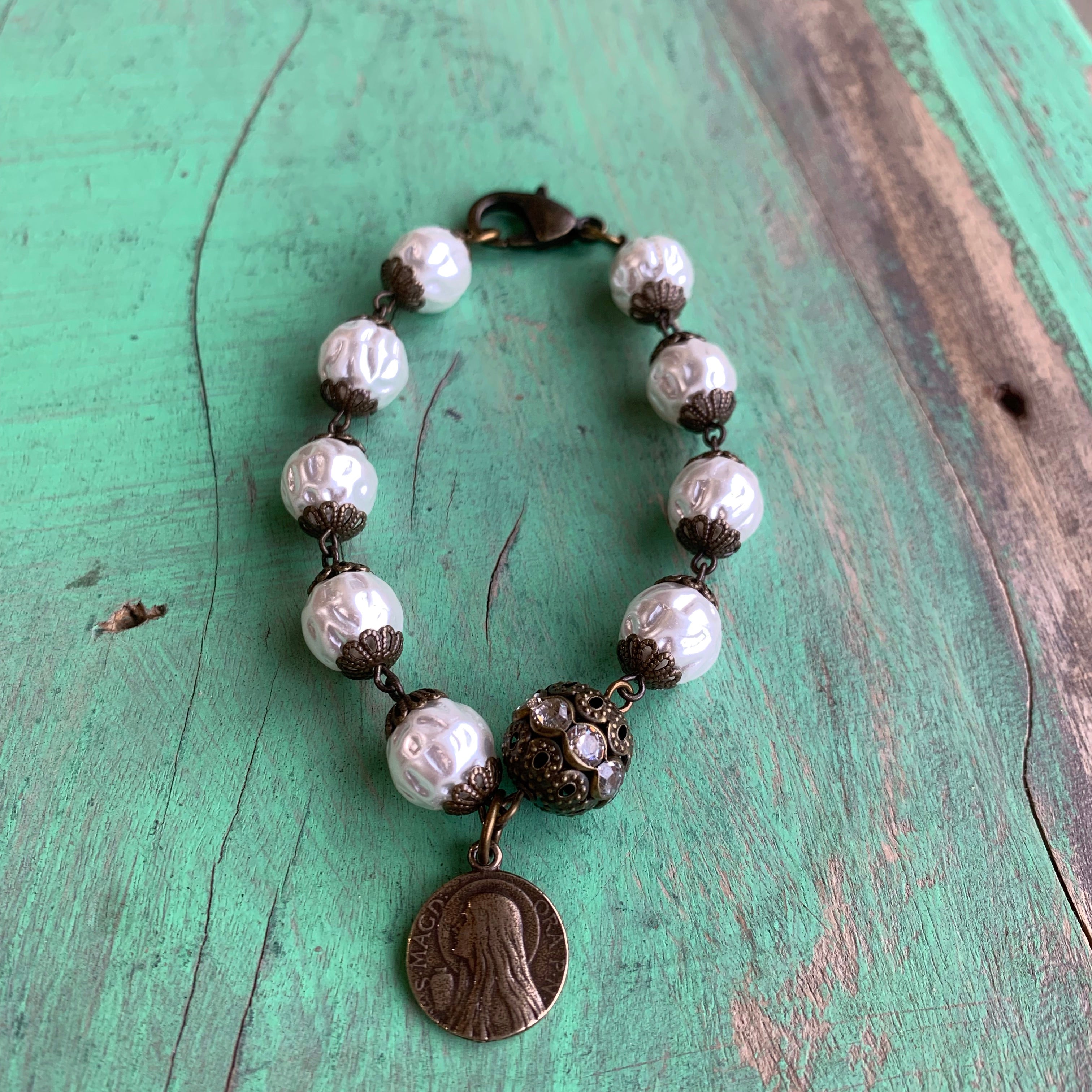 Our Lady of Grace Pearl Set