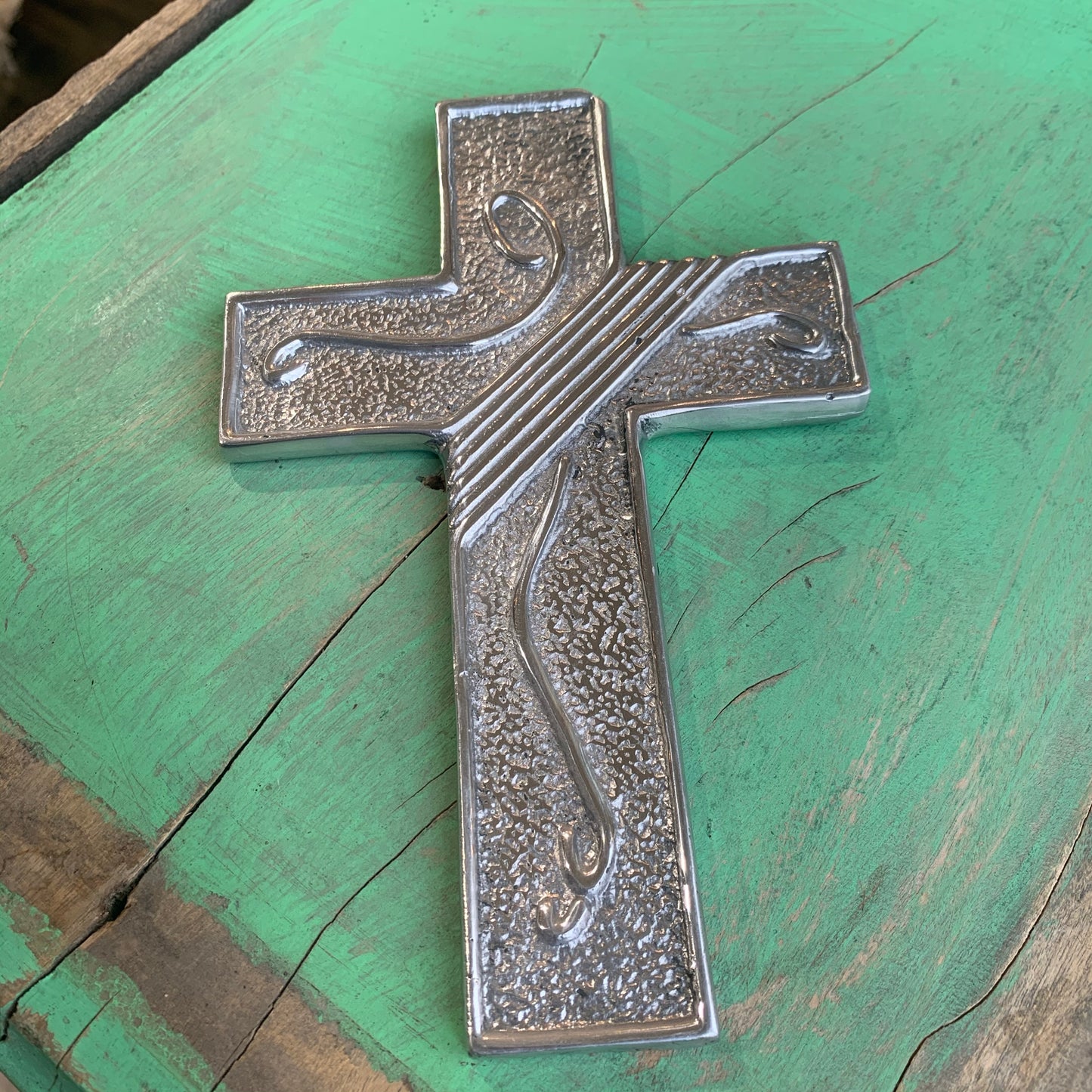 Pewter Modern Jesus Cross