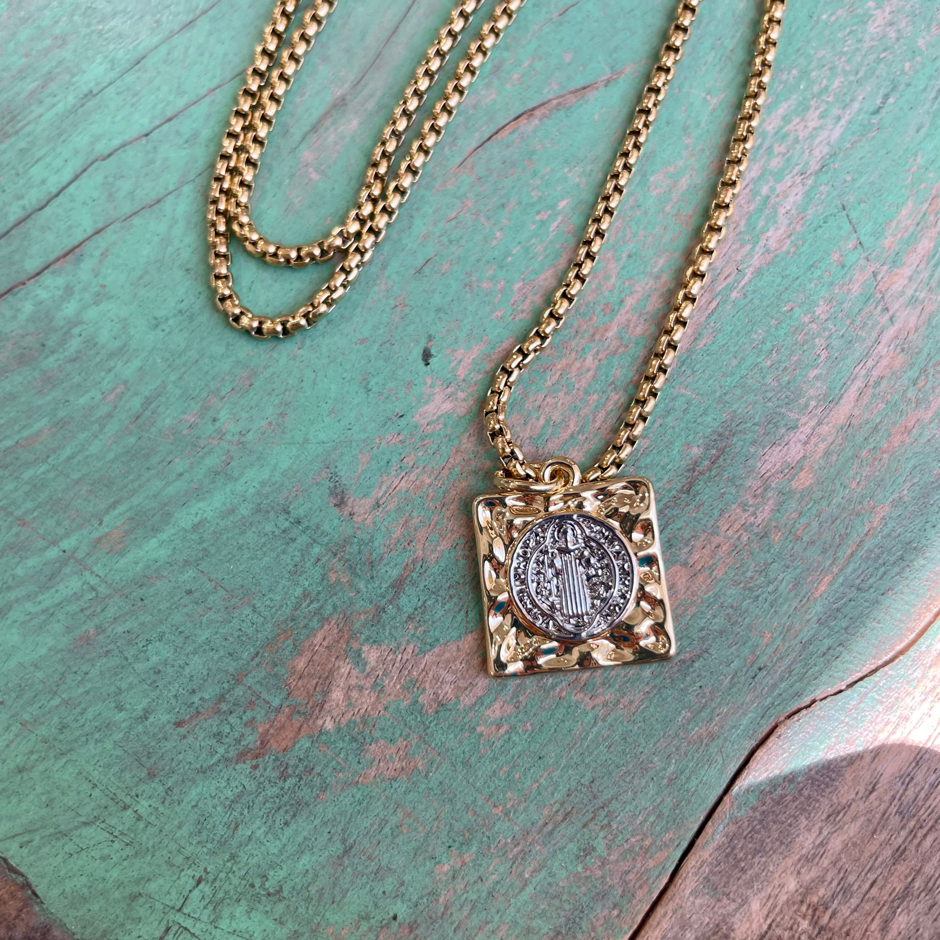 Two Toned Square St Benedict Set