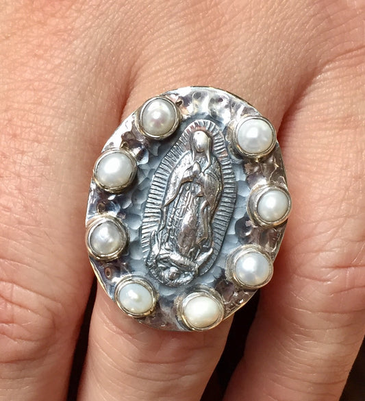 Sterling Silver And Freshwater Pearl OLG Ring
