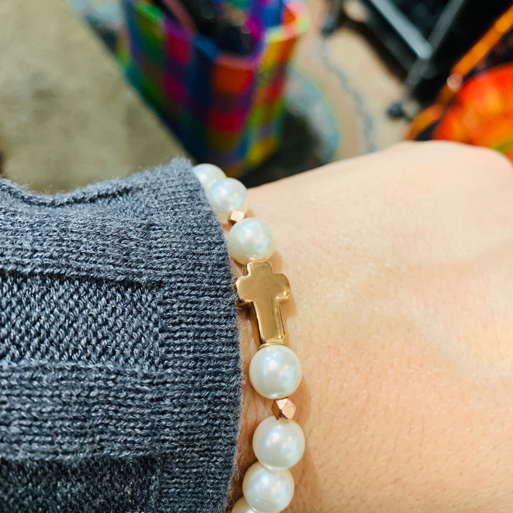 Chunky Cross Pearl Bracelet